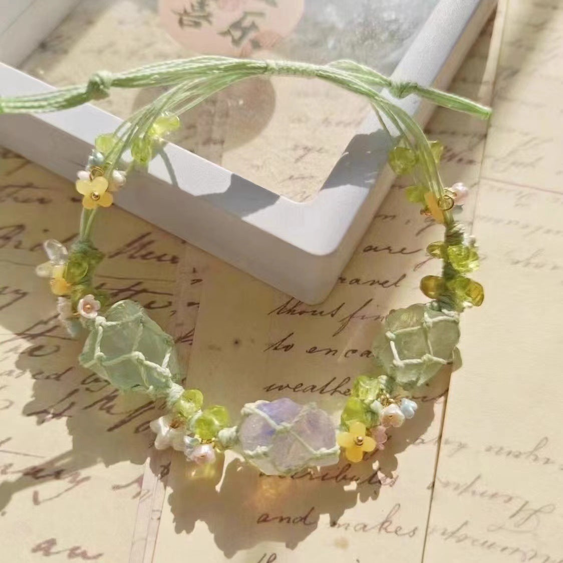 Crystal Net Pouch Handwoven Cord Bracelet (Sweet Floral Charm)